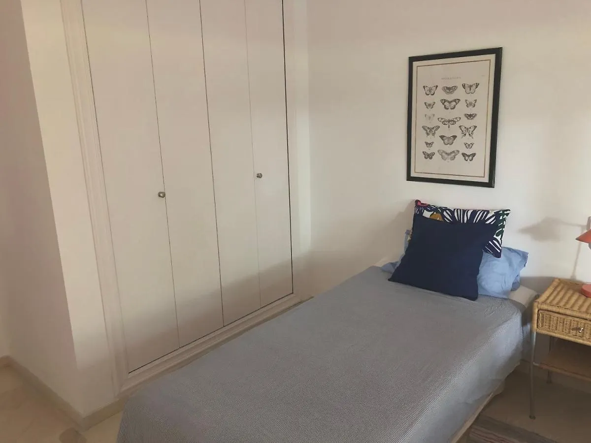 Elegant Marbella Poolside Apartment 0*,